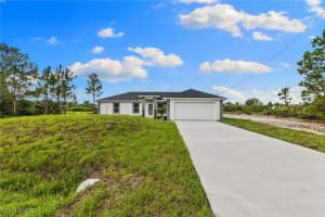 1016 Darlington Street, Lehigh Acres, FL 33974 Sold 08/07/25