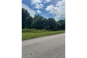 6016 Laurelwood Drive, Fort Myers, FL 33905 - MLS#225058548