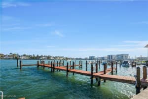 222 Harbour Drive, Naples, FL 34103 - MLS#225058559