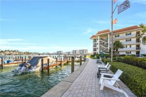 222 Harbour Drive, Naples, FL 34103 - MLS#225058559