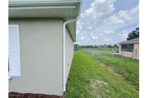 4916 7th Street, Lehigh Acres, FL 33971 - MLS#225058565