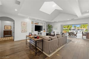 1521 Pelican Avenue, Naples, FL 34102 - MLS#225058579