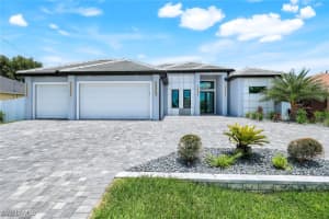 405 Mohawk Parkway, Cape Coral, FL 33914 Sold 09/12/25