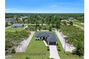 3015 43rd Street, Lehigh Acres, FL 33971 Sold 09/11/25