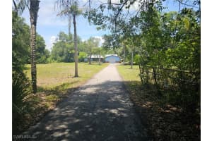 2050 Evans Road, Labelle, FL 33935 Sold 07/31/25