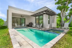 678 95th Avenue, Naples, FL 34108 - MLS#225058680
