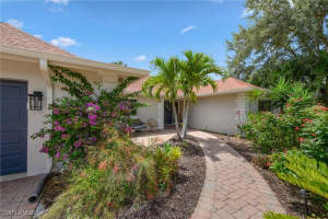 206 Fairway Circle, Naples, FL 34110 - MLS#225058708