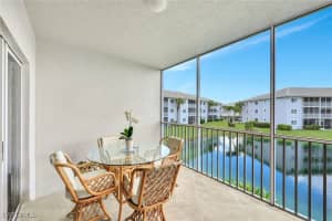 7842 Regal Heron Cir 204, Naples