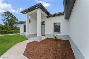 505 Wabasso Avenue, Lehigh Acres, FL 33974 - MLS#225058734