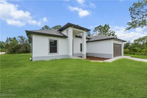 505 Wabasso Avenue, Lehigh Acres, FL 33974 - MLS#225058734