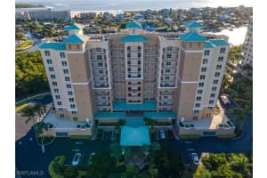 4182 Bay Beach Lane, Fort Myers Beach, FL 33931 Sold 07/28/25