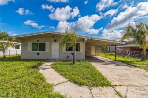3757 Bell St, Fort Myers