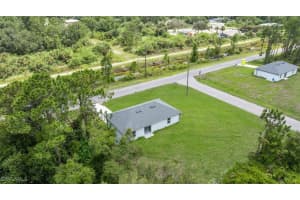 3801 20th Street, Alva, FL 33920 - MLS#225058768