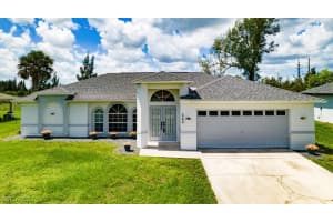 2254 Sw 4th St, Cape Coral