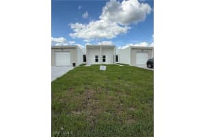 1013-1015 Jaguar Boulevard, Lehigh Acres, FL 33974 - MLS#225058859