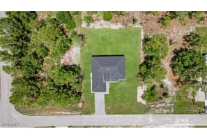 233 Narcissus Avenue, Lehigh Acres, FL 33974 - MLS#225058872