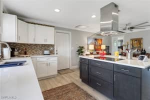 1015 El Valle Avenue, Fort Myers, FL 33919 Sold 08/28/25