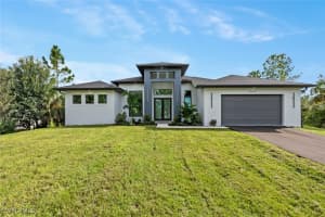 3614 22nd Ave Ne, Naples