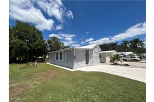 569 Bass Lane, Naples, FL 34114 - MLS#225058959