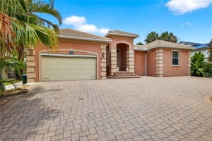 27259 High Seas Lane, Bonita Springs, FL 34135 - MLS#225058967