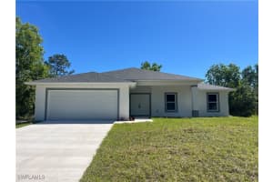 1202 Canton Avenue, Lehigh Acres, FL 33972 - MLS#225058985