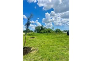 1516 13th Street, Cape Coral, FL 33909 Sold 10/17/25