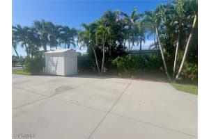 1021 Silver Lakes Boulevard, Naples, FL 34114 - MLS#225059024