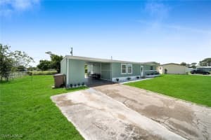 102 Oleander Road, Lehigh Acres, FL 33936 - MLS#225059089