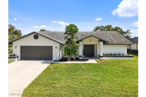 668 Astarias Circle, Fort Myers, FL 33919 Sold 07/31/25