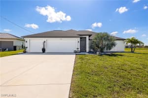 2223 Sw 4th Ct, Cape Coral