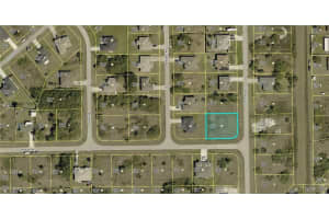 370 Piper Avenue, Lehigh Acres, FL 33974 Sold 11/26/25