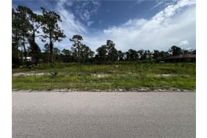 1304 9th Street, Lehigh Acres, FL 33972 - MLS#225059165