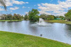 1562 Oyster Catcher Point, Naples, FL 34105 - MLS#225059170