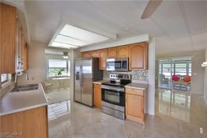 95 Le Mans Dr, Naples