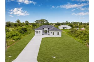 3010 72nd Street, Lehigh Acres, FL 33971 Sold 08/05/25