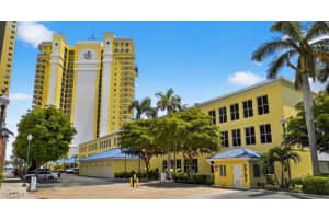 2797 1st St 2004, Fort Myers