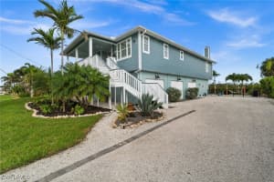 2713 8th Avenue, St James City, FL 33956 - MLS#225059259
