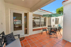 731 Reef Point Circle, Naples, FL 34108 - MLS#225059328