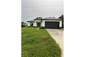 2813 27th Street, Lehigh Acres, FL 33976 - MLS#225059353