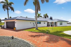 867 Oak Street, Fort Myers Beach, FL 33931 - MLS#225059366