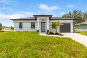 2516 42nd Street, Lehigh Acres, FL 33976 - MLS#225059396