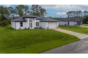 1102 11th Street, Lehigh Acres, FL 33972 - MLS#225059462