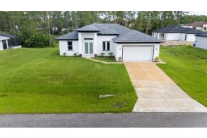 1102 11th Street, Lehigh Acres, FL 33972 - MLS#225059462