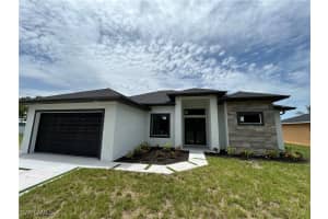 304 Jacaranda Parkway, Cape Coral, FL 33909 Sold 08/29/25