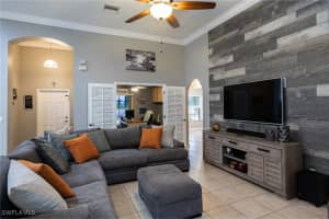 2207 27th Terrace, Cape Coral, FL 33909 - MLS#225059517