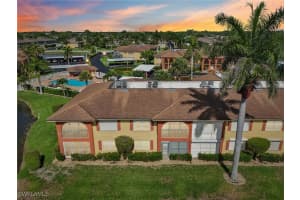 360 Charlemagne Boulevard, Naples, FL 34112 - MLS#225059524