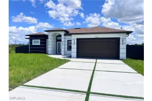 814 Jaguar Boulevard, Lehigh Acres, FL 33974 Sold 08/12/25