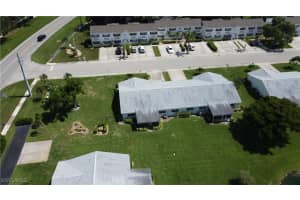 1527 Edgewater Circle, Fort Myers, FL 33919 - MLS#225059568