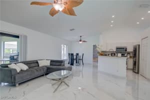 3039 6th Court, Cape Coral, FL 33993 - MLS#225059605