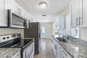 4862 West Drive, Fort Myers, FL 33907 - MLS#225059640